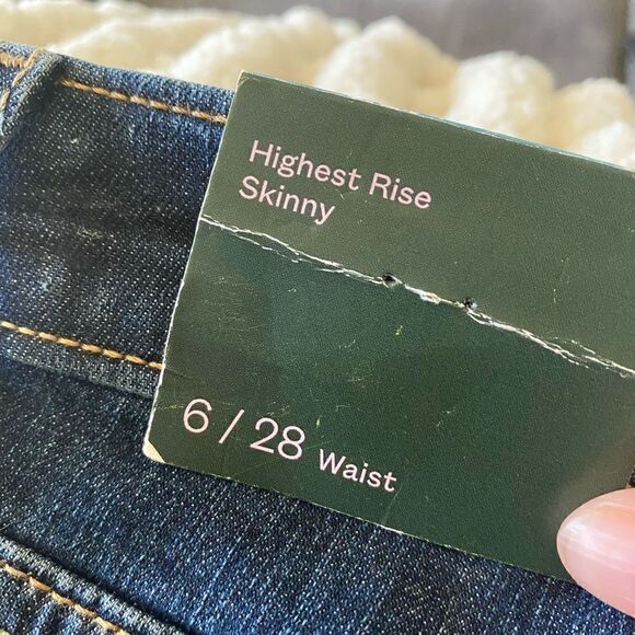 Wild Fable Distressed Highest Rise Skinny Jeans 6 - Picture 8 of 10